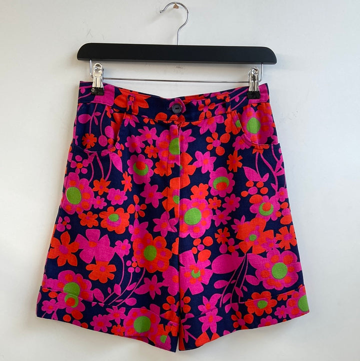 1960s Floral Print Shorts - W27