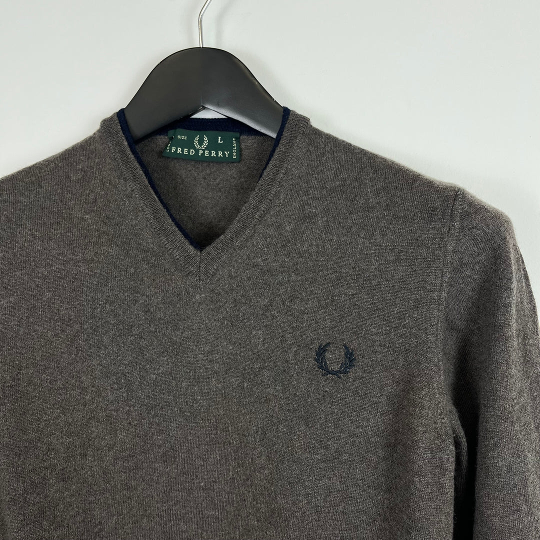 Fred Perry brown v neck wool jumper with navy details - S