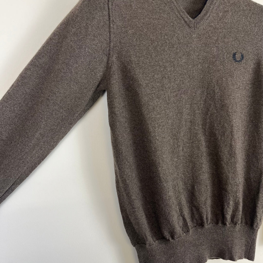 Fred Perry brown v neck wool jumper with navy details - S